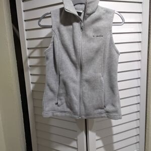 Columbia Light Gray Fleece Vest Size Medium